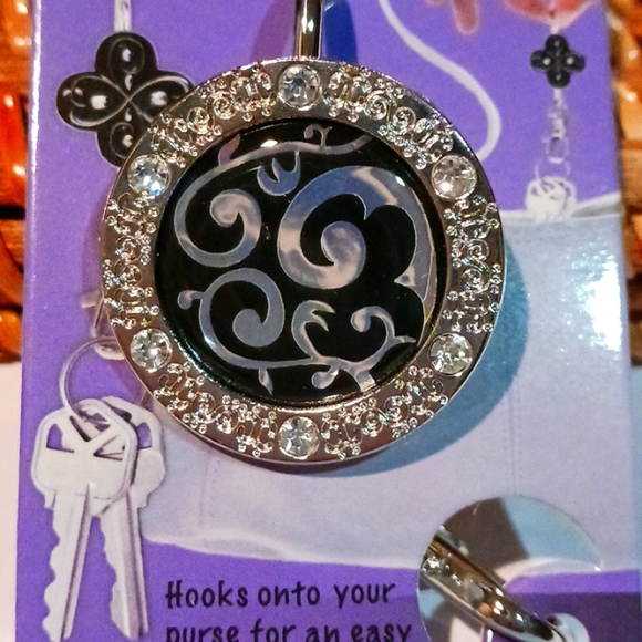 BLACK/SILVER VINE BLING Alexx Finders Key Purse Keychain/Hook for bag, purse - Picture 2 of 3